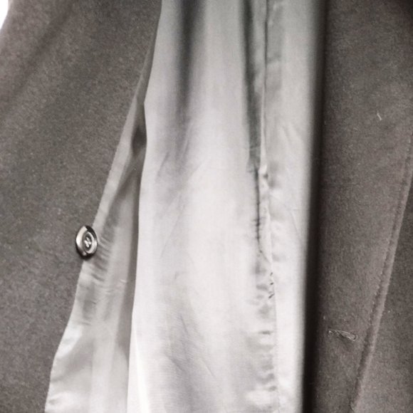 Bill Blass Signature Pure Cashmere coat - Picture 7 of 13